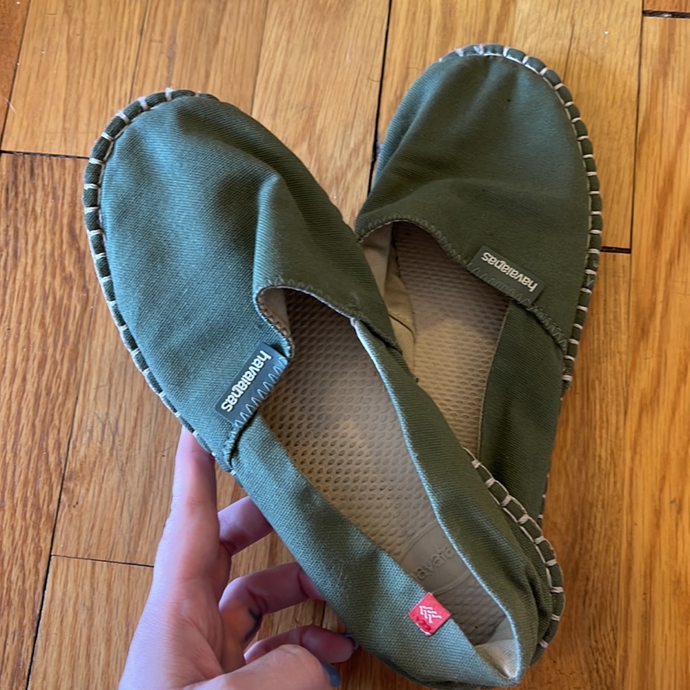 Havaianas Slip Ons - Army Green